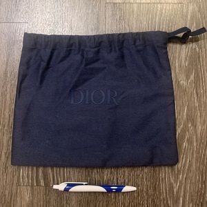 DIOR- dust bag